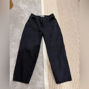 Abercrombie & Fitch Black High Rise Jeans (Tapered Loose)